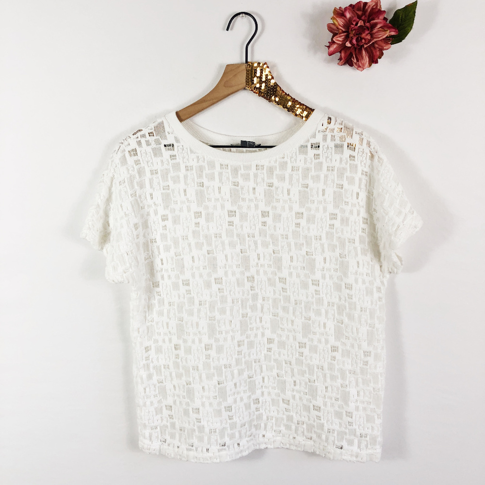 [VINCE] White Gauzy Textured Crew Neck Tee - Picture 3 of 8